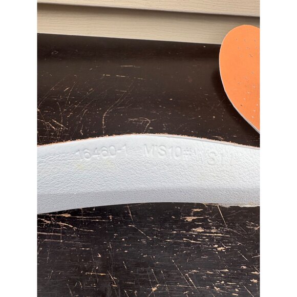 Hoka Orange & White Replacement Shoe Insoles Men's 10 Women's 11 - Picture 3 of 3